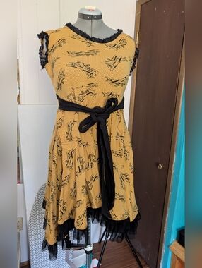 Yellow Laced Trimmed Plane Dress